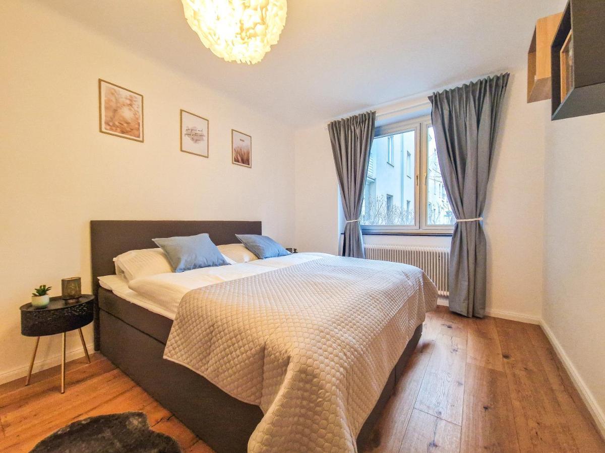 Feelhome - Design Apartment - Kitchen - Kingbed - Smart Tv Wina Bagian luar foto