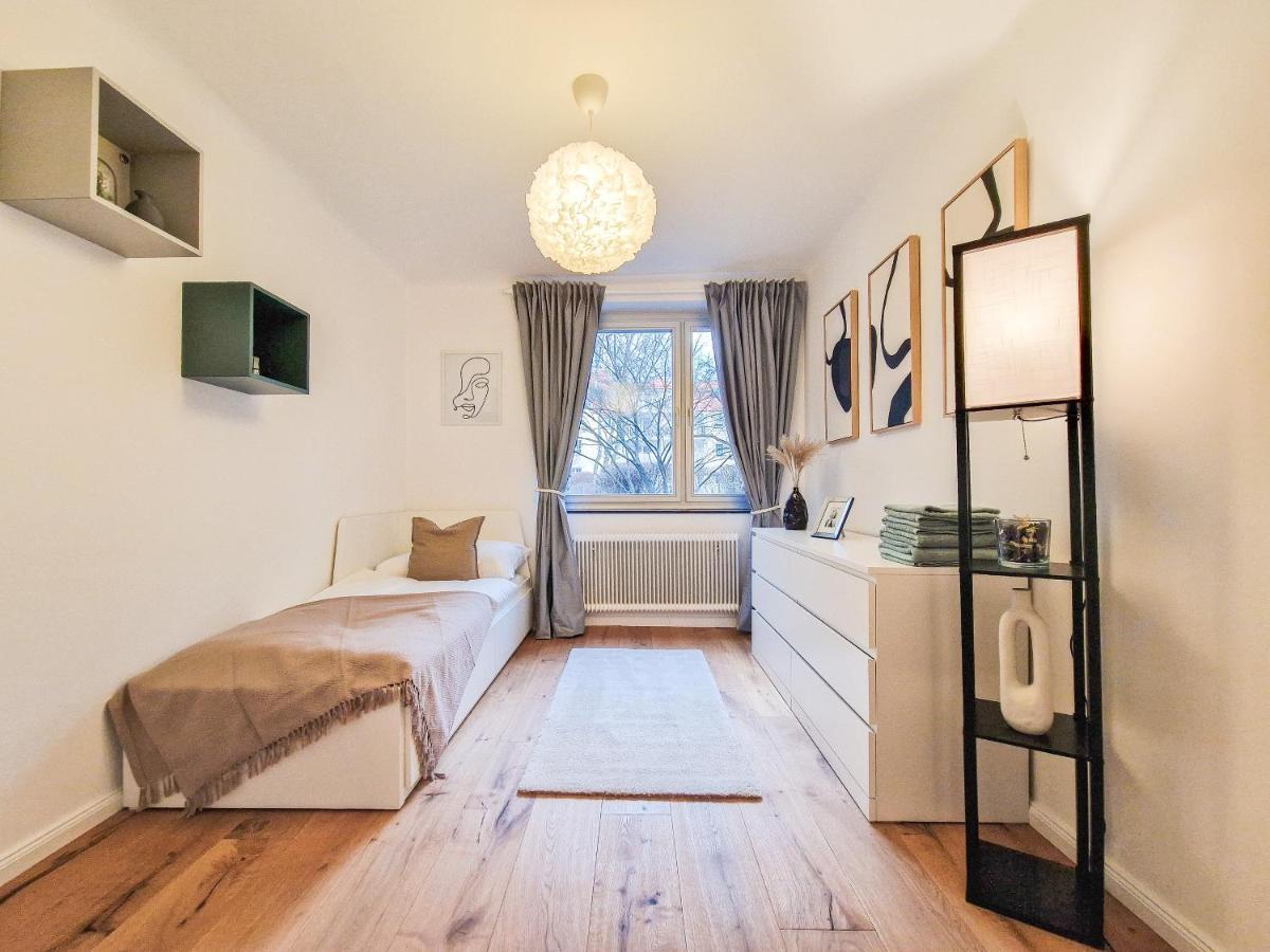 Feelhome - Design Apartment - Kitchen - Kingbed - Smart Tv Wina Bagian luar foto