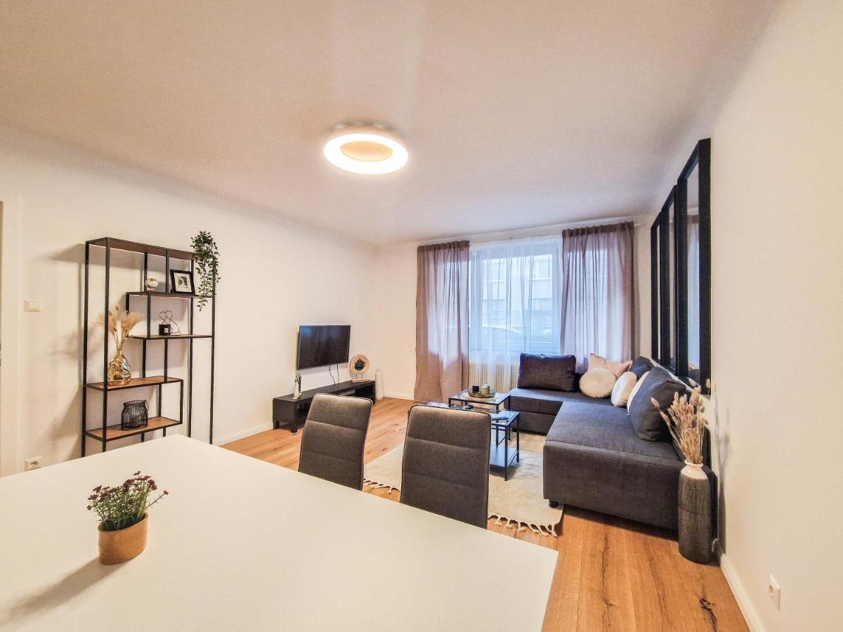 Feelhome - Design Apartment - Kitchen - Kingbed - Smart Tv Wina Bagian luar foto